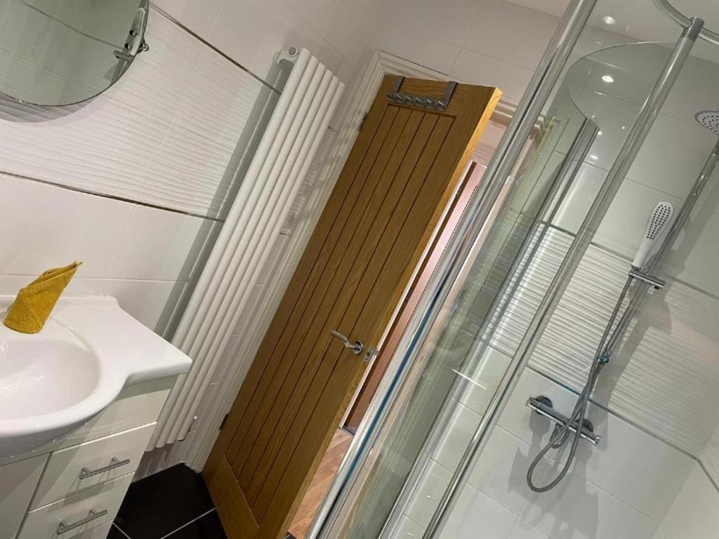 Central Hull Spacious Apartment H3 Kingston upon Hull Dış mekan fotoğraf